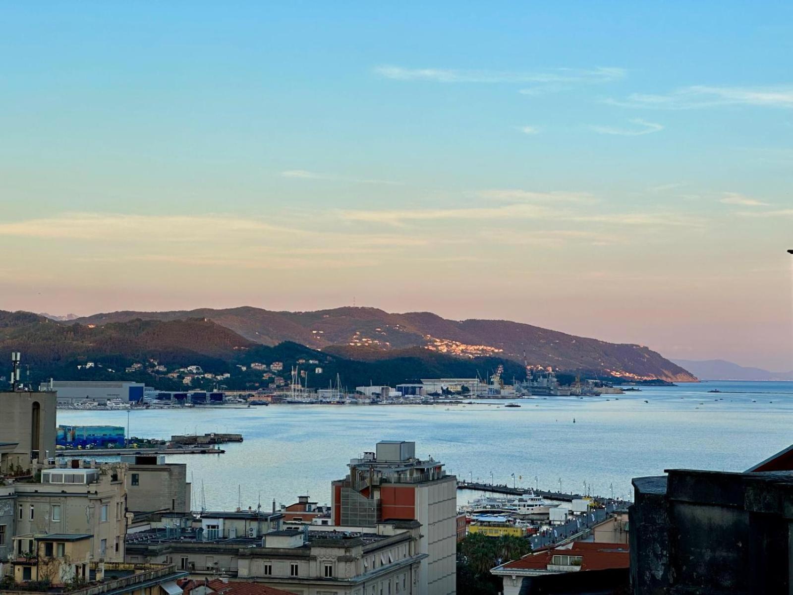 Dalla Patagonia La Spezia Exterior foto